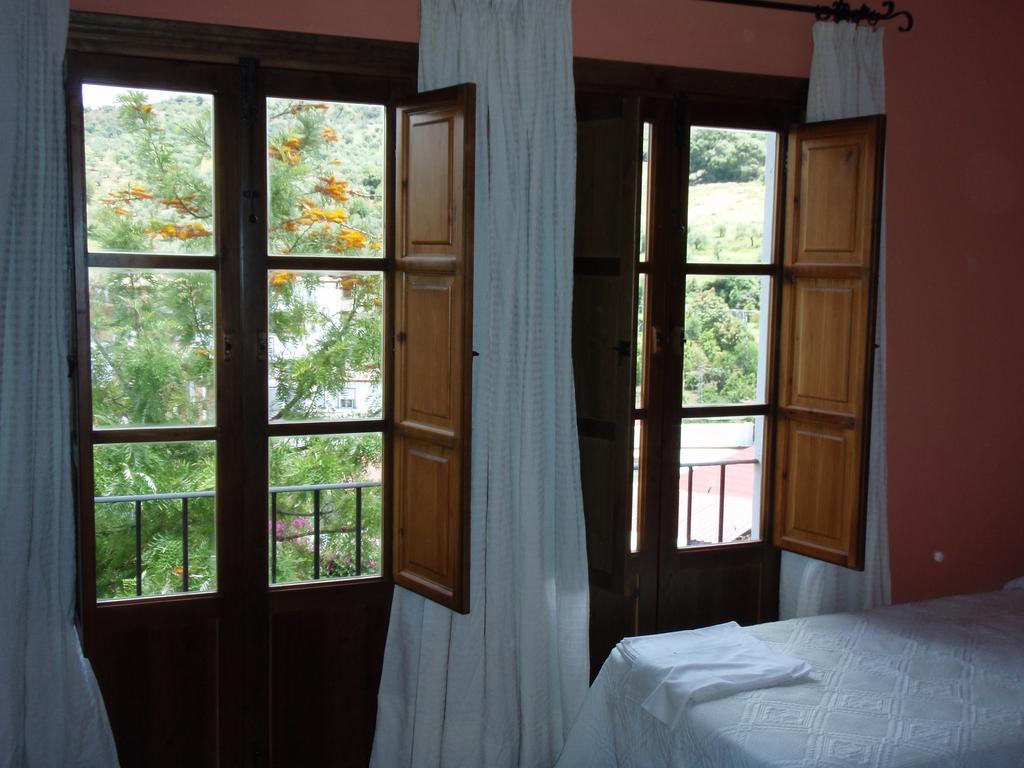 Ferienwohnung Casa De La Fuente Tolox Exterior foto